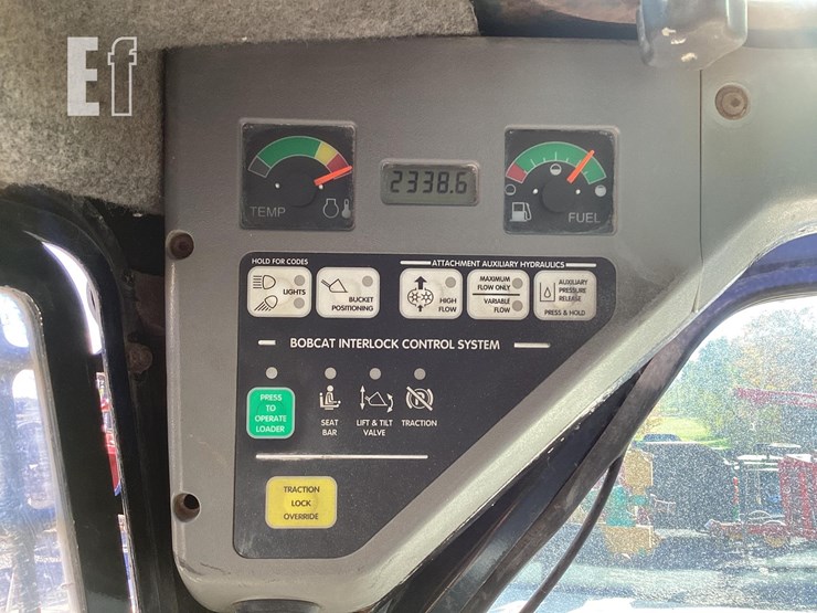 2005-bobcat-t190-image-19