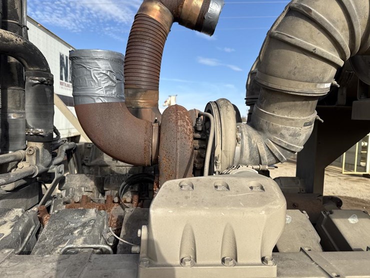 cummins-qst30-image-22