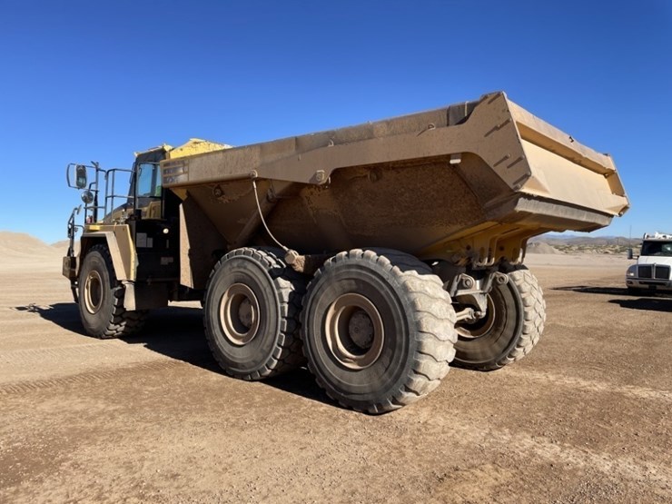 2021-komatsu-hm400-image-3