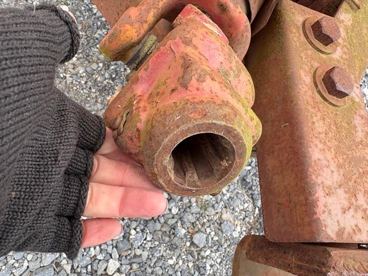 new-holland-355-image-6