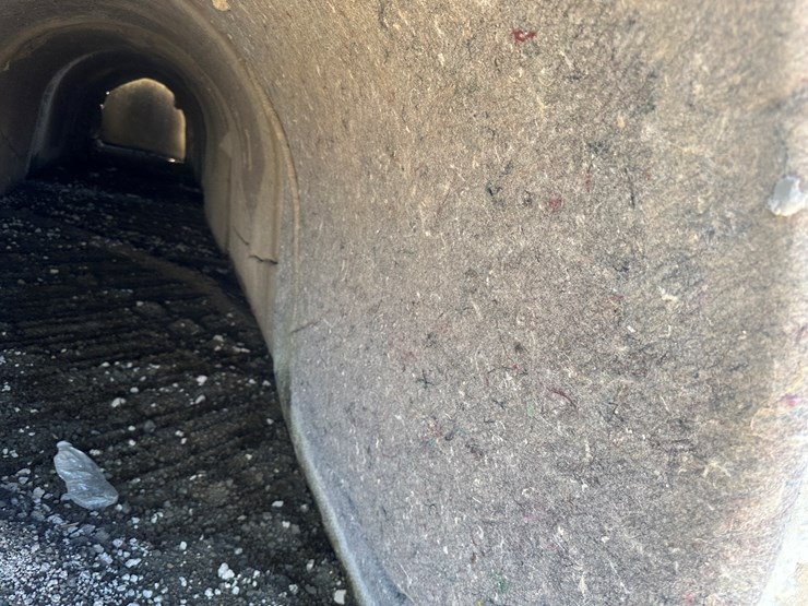 #32729-•-lot-of-(7)-~57"x80"-concrete-culvert-sectionss-image-5