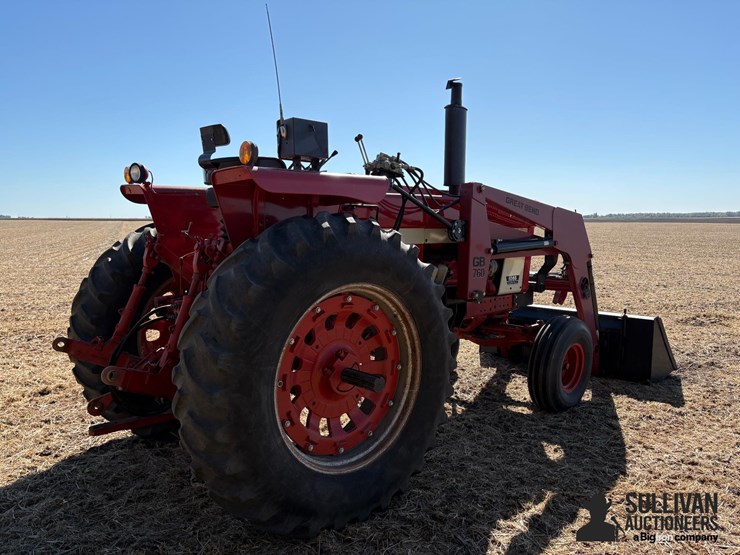 1975-international-1066-image-5