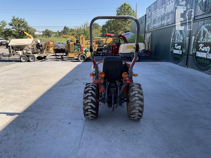 2006-kubota-b7610-image-3