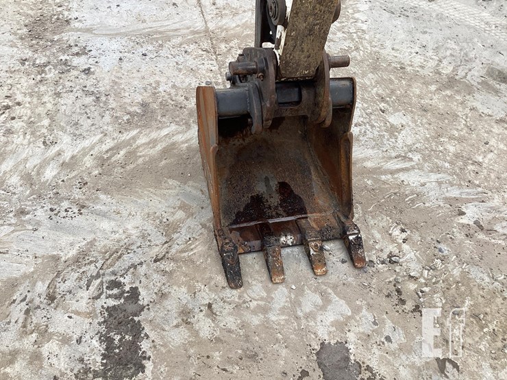 2014-bobcat-e32-image-9