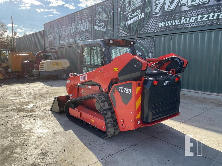 2025-kioti-tl750-image-2