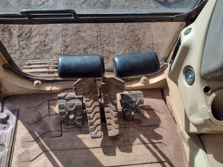 caterpillar-312b-image-7