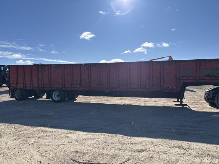 #1335-•-1989-trail-king-industries-tandem-axle-semi-traile-image-4