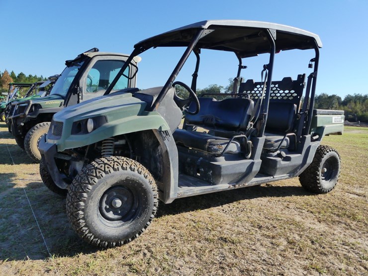 john-deere-gator-image-1