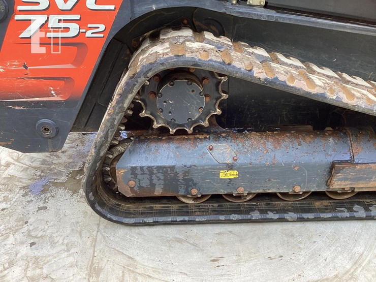 2019-kubota-svl75-2-image-12