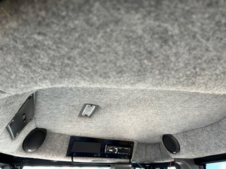 2016-ag-chem-rg1100b-image-39