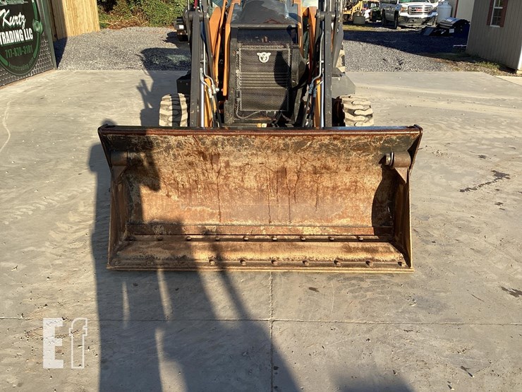 2023-case-580sn-image-10