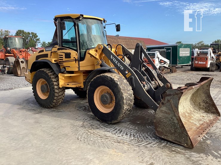 2014-volvo-l45g-image-6