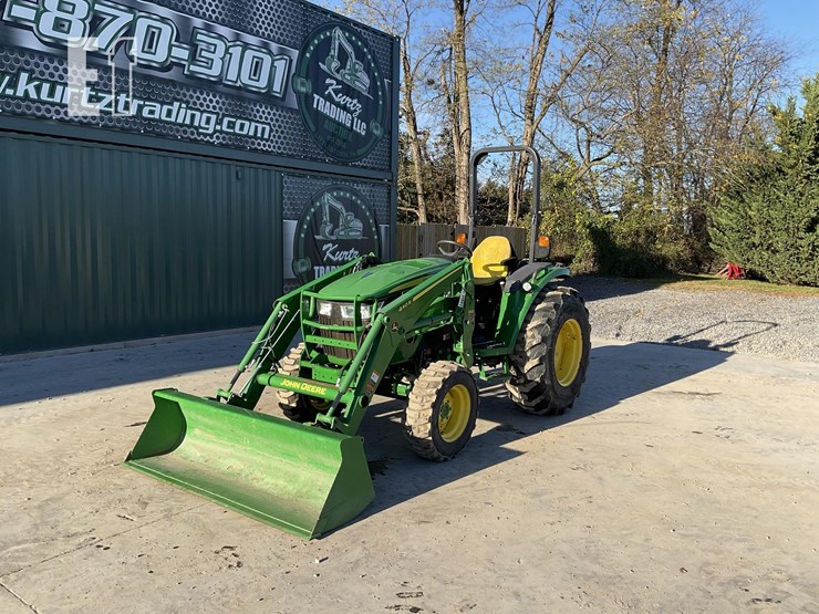 2023-john-deere-4044r-image-8