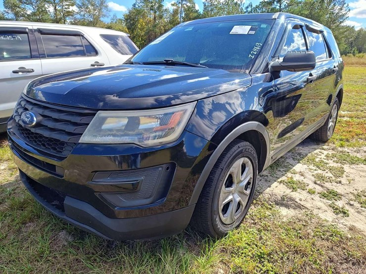 2018-ford-explorer-image-1