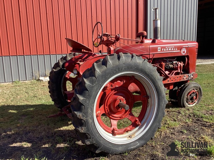 1953-farmall-super-m-2wd-tractor-image-10