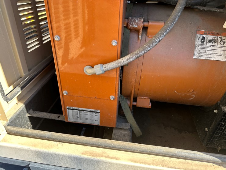 john-deere-4024t-image-25