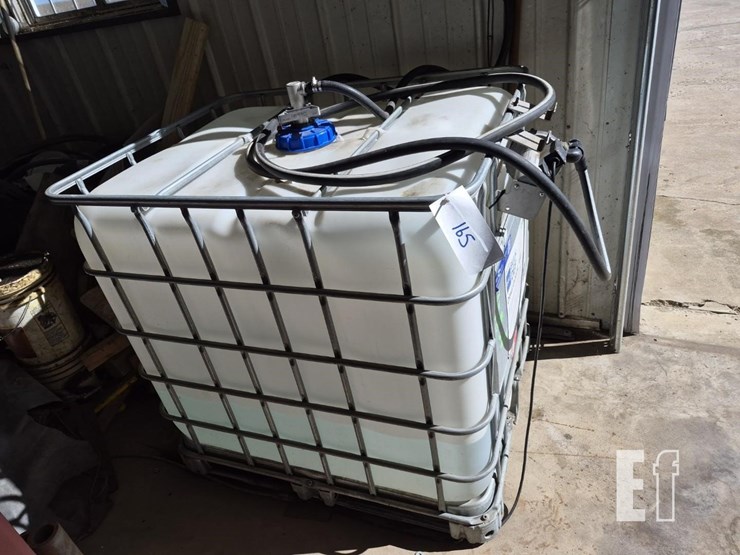 poly-tote-with-pump-image-2