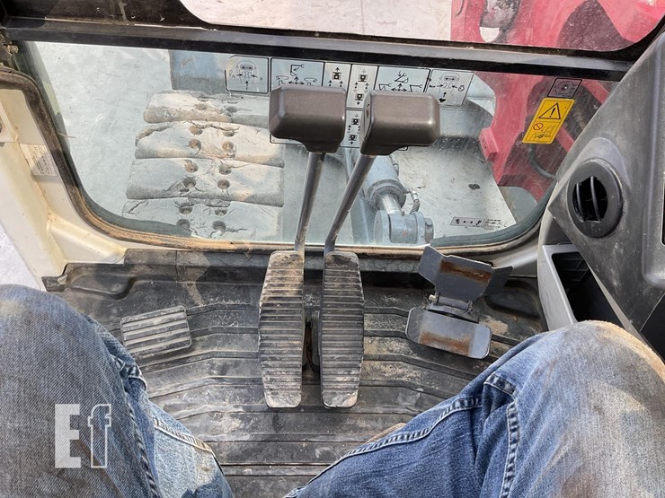 2019-takeuchi-tb2150-image-19