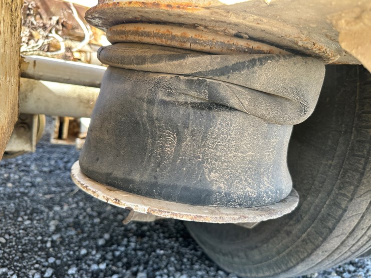 #32747-•-2000-mastec-40'-tri/a-rgn-lowboy-trailer-vin:-1tkj05133ym031587-image-16