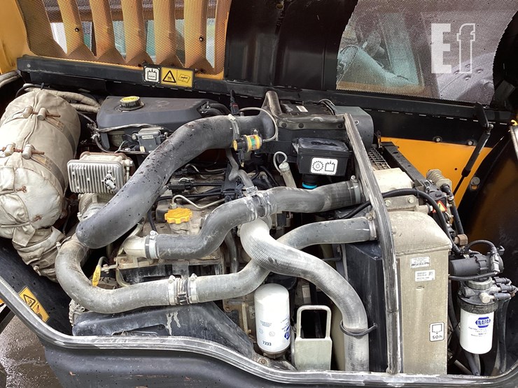 2017-jcb-512-56-image-12