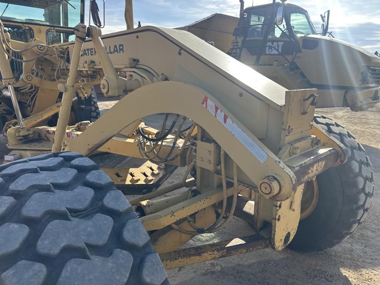 1984-caterpillar-140g-image-16