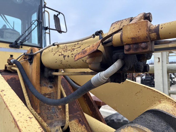 1988-caterpillar-936e-image-19