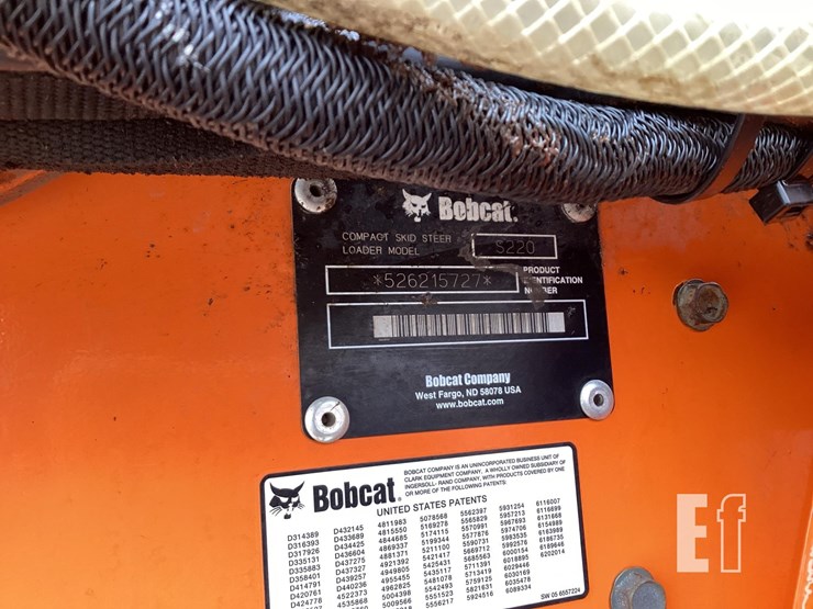 2005-bobcat-s220-image-18