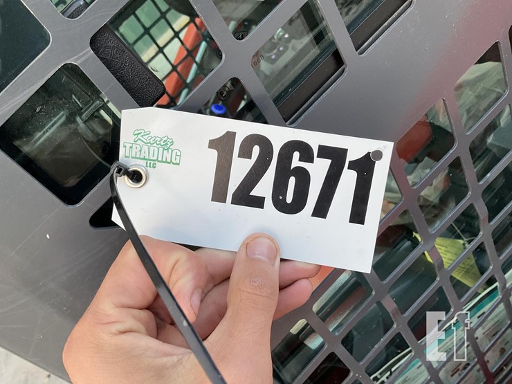 2023-kubota-svl75-3-image-22