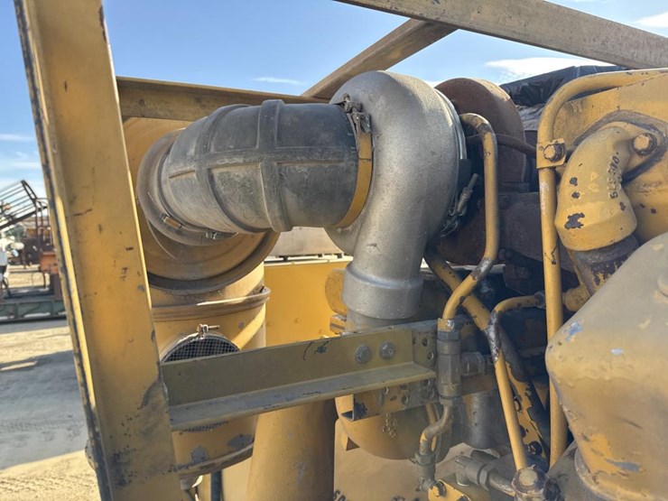 1971-caterpillar-d398-image-7