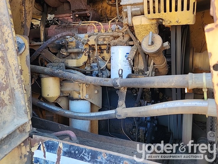 caterpillar-615c-image-32