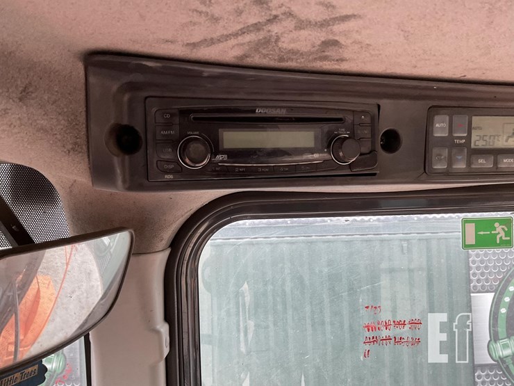 2016-doosan-dl420-5-image-16