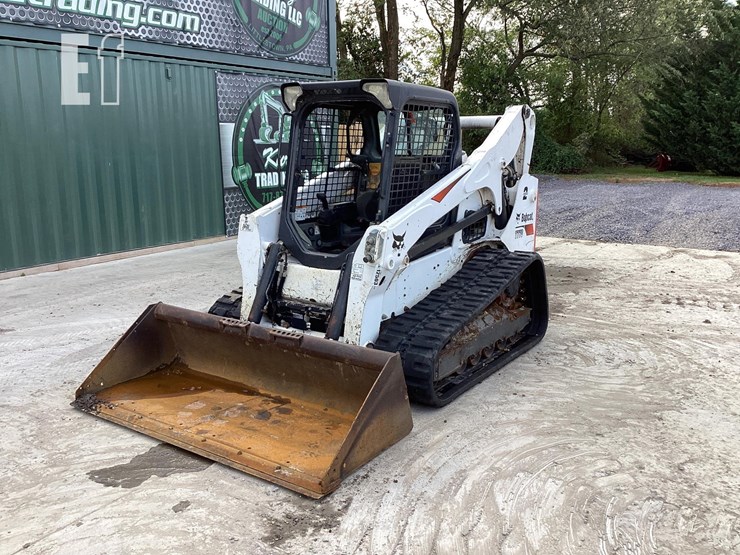 2022-bobcat-t770-image-8