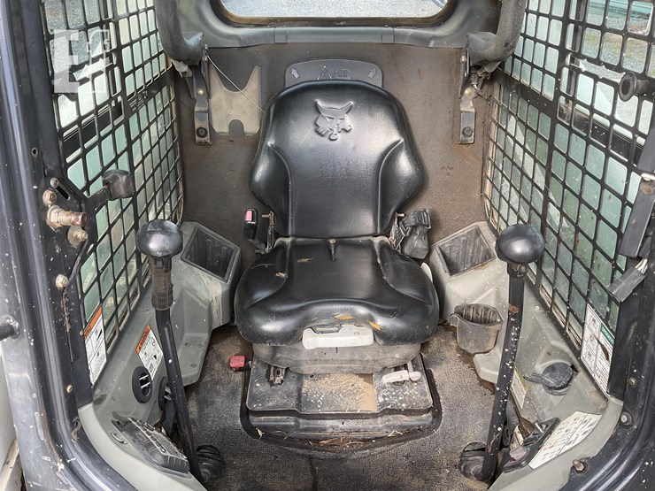 2013-bobcat-t590-image-14