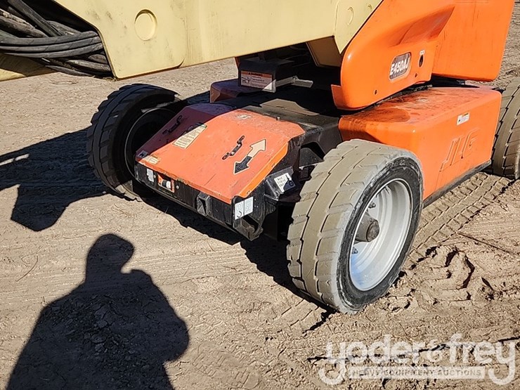 2008-jlg-e450aj-image-28