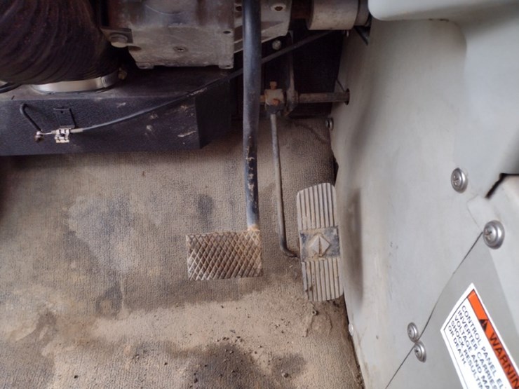 athey-ra-730-street-sweeper-(qea-4003)-image-13