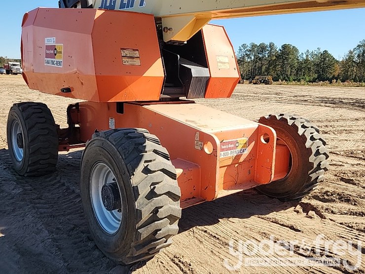 2008-jlg-660sj-image-11