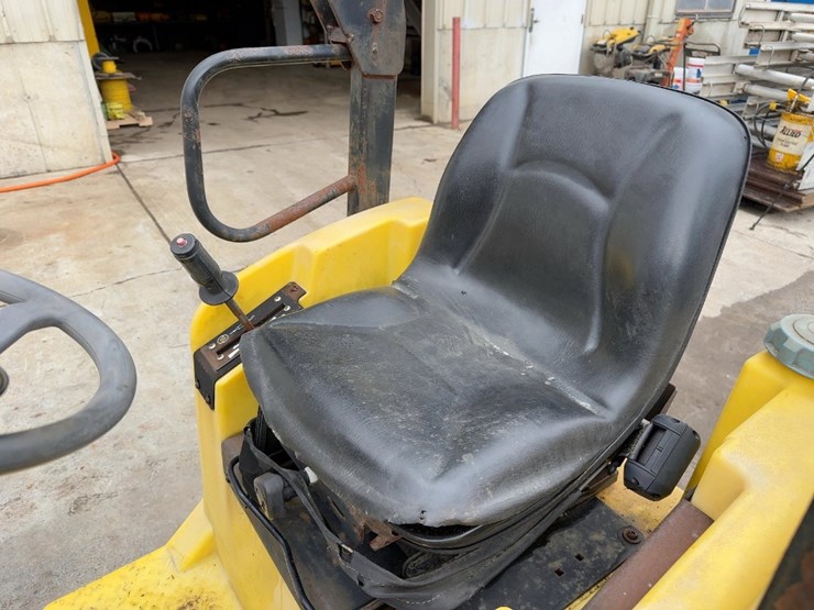 2007-wacker-neuson-rd16-image-15