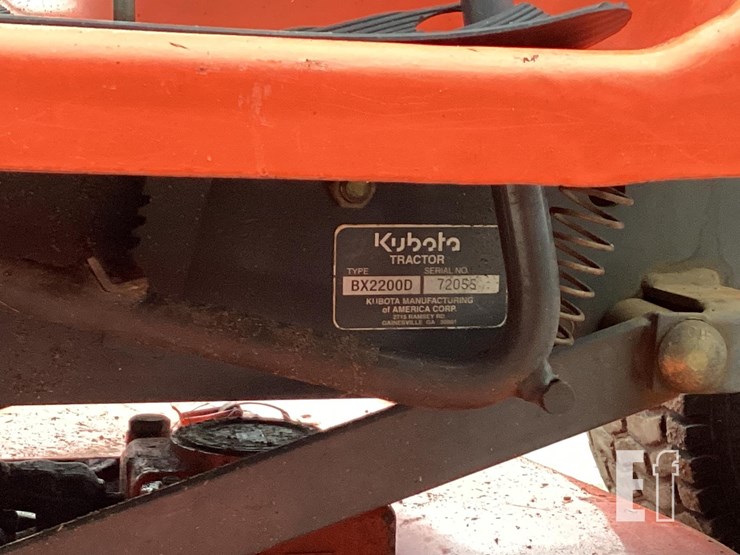 2003-kubota-bx2200-image-14