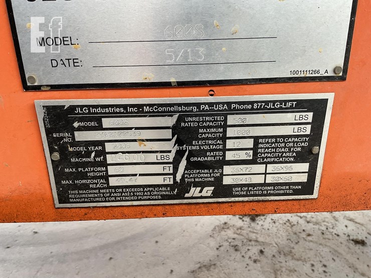 2008-jlg-600s-image-12