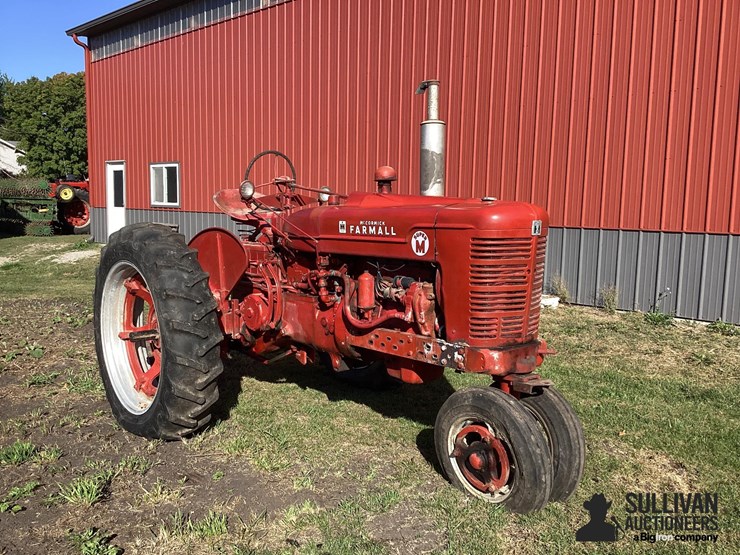 1953-farmall-super-m-2wd-tractor-image-9