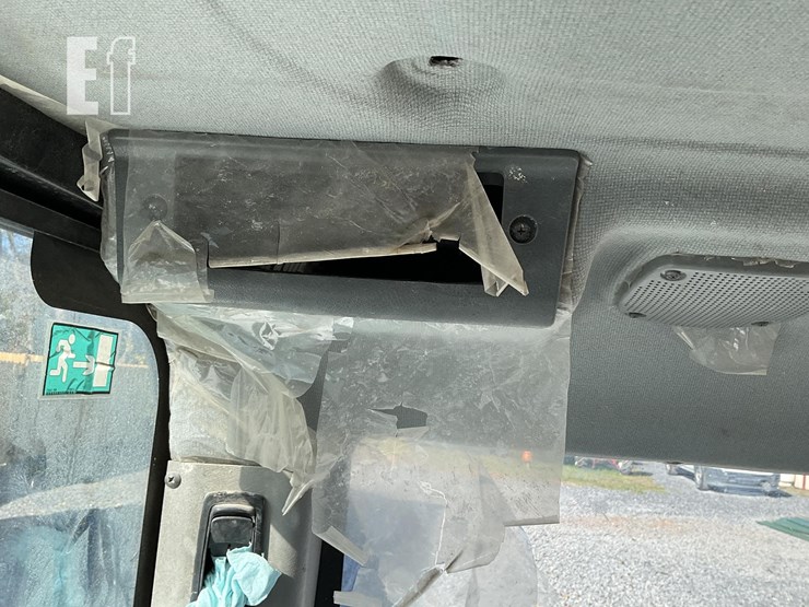 2016-bobcat-e85-image-15