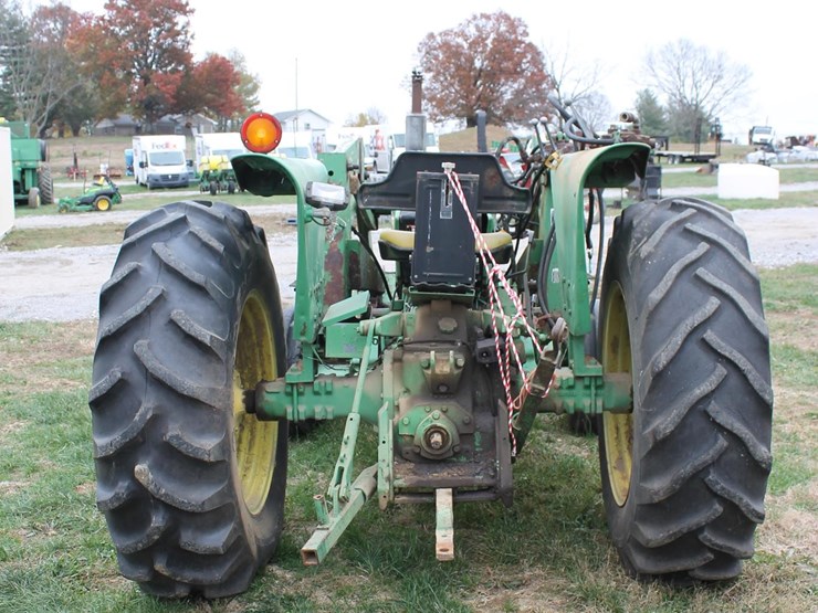 john-deere-2030-image-6