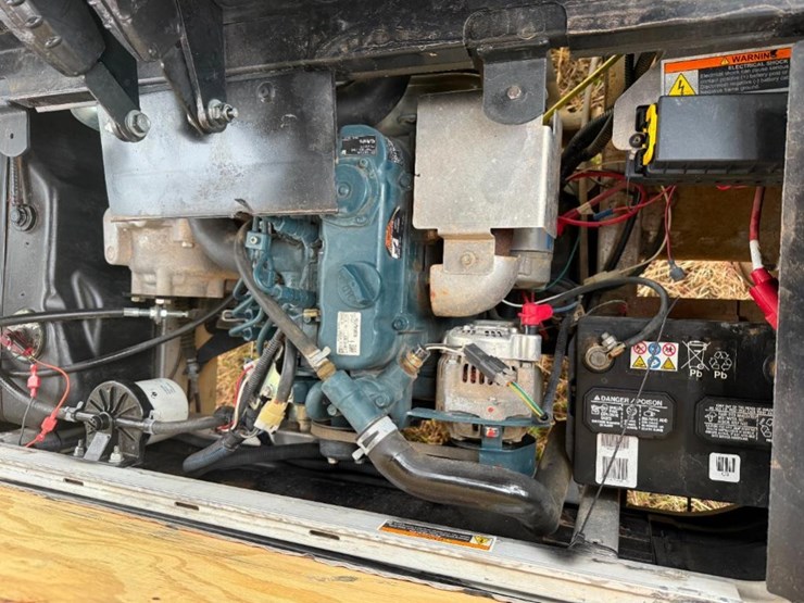 club-car-carryall-1700-image-13