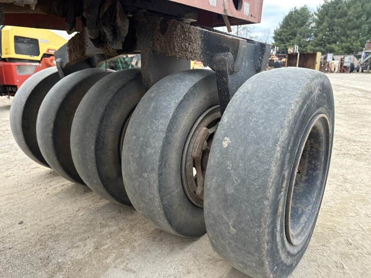 2007-dynapac-cp142-image-26