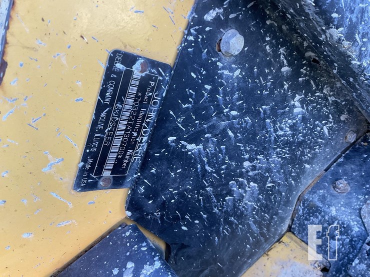 2006-deere-ct322-image-20