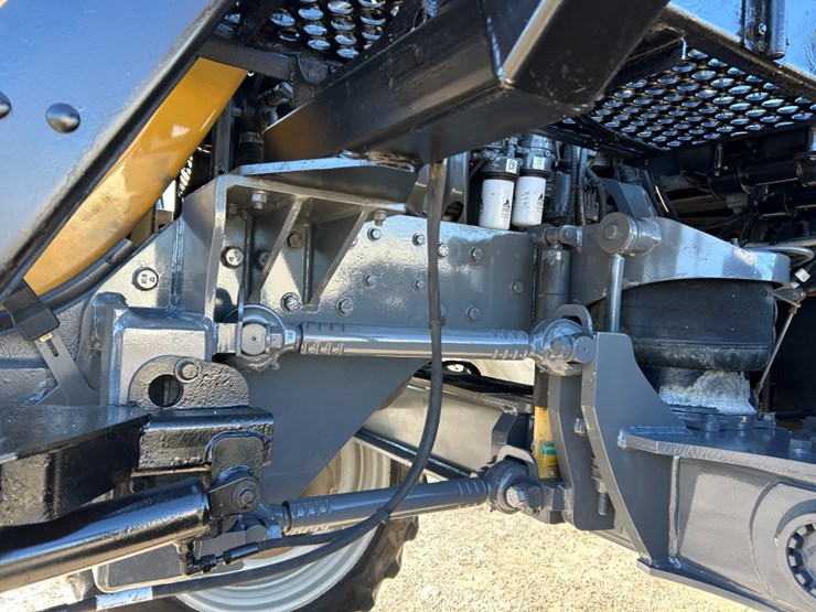 2016-ag-chem-rg1100b-image-92