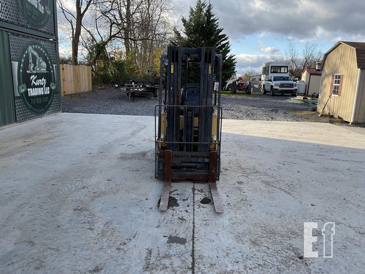 1990-caterpillar-t50d-image-7