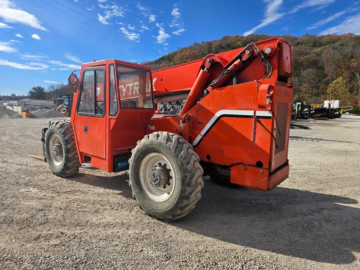 1994-jlg-8042-image-16