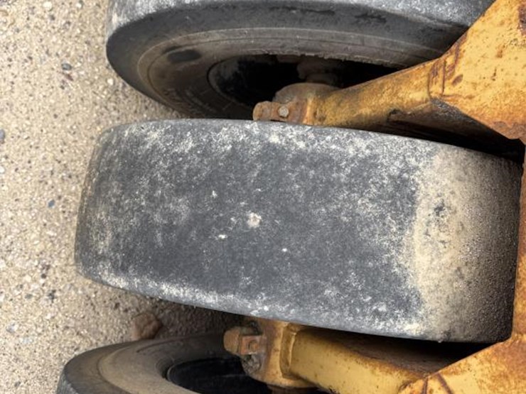 #1909-•-southwest-sr13-towable-compactor-image-20