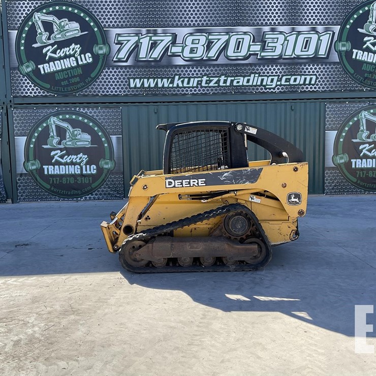 2006 DEERE CT322